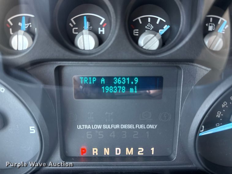 image for item EG5707 2018 Ford F650 Super Duty box truck