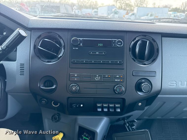 image for item EG5707 2018 Ford F650 Super Duty box truck