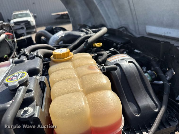 image for item EG5707 2018 Ford F650 Super Duty box truck