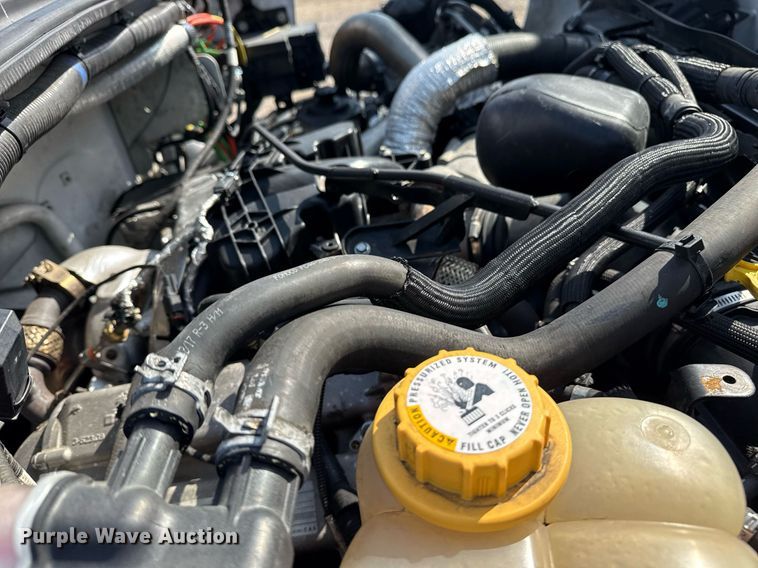 image for item EG5707 2018 Ford F650 Super Duty box truck