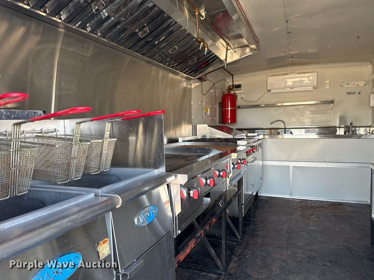 image for item EG5708 2021 Remolques Margo concession trailer 