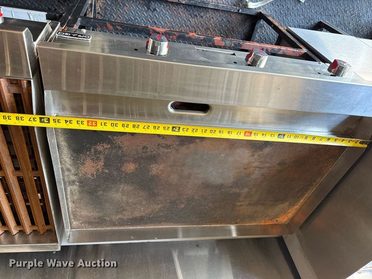 image for item EG5708 2021 Remolques Margo concession trailer 