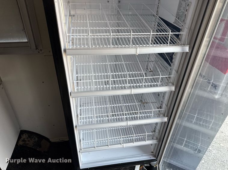 image for item EG5708 2021 Remolques Margo concession trailer 