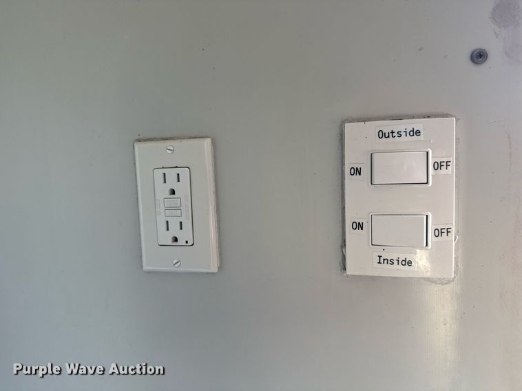 image for item EG5708 2021 Remolques Margo concession trailer 