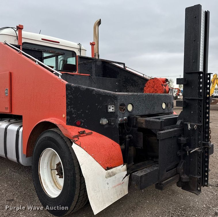 image for item EG5712 2013 Mack CXU612 toter truck