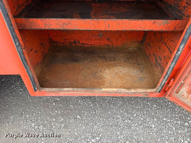 image for item EG5712 2013 Mack CXU612 toter truck