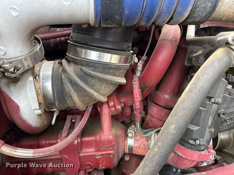 image for item EG5712 2013 Mack CXU612 toter truck