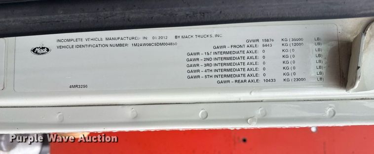 image for item EG5712 2013 Mack CXU612 toter truck