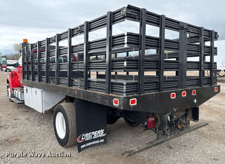 image for item EG5721 2018 Ford F650 Super Duty Crew Cab flatbed truck