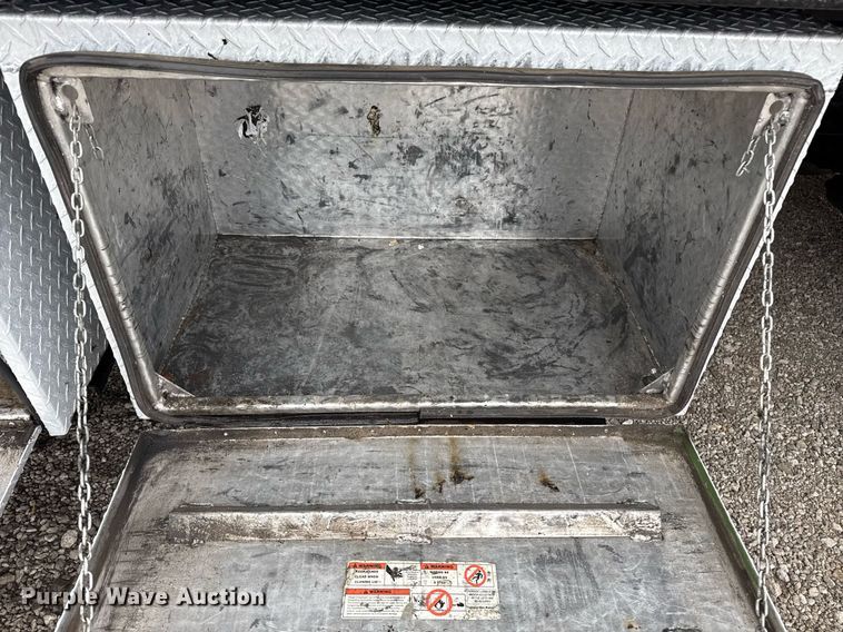 image for item EG5721 2018 Ford F650 Super Duty Crew Cab flatbed truck