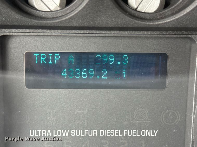 image for item EG5721 2018 Ford F650 Super Duty Crew Cab flatbed truck