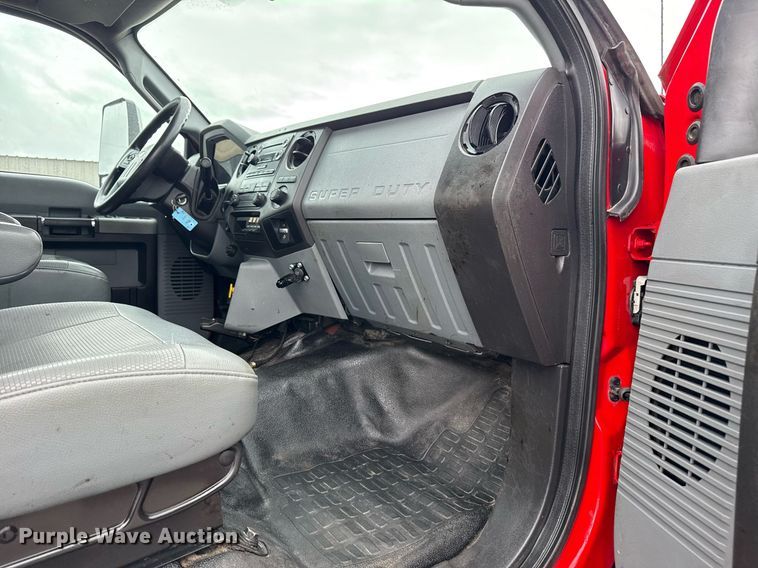 image for item EG5721 2018 Ford F650 Super Duty Crew Cab flatbed truck