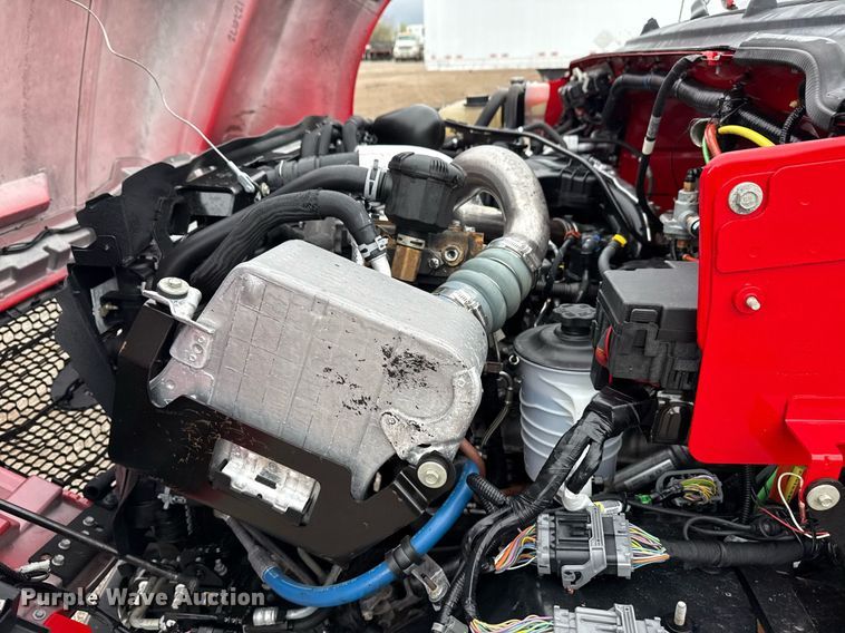 image for item EG5721 2018 Ford F650 Super Duty Crew Cab flatbed truck