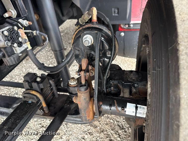 image for item EG5721 2018 Ford F650 Super Duty Crew Cab flatbed truck