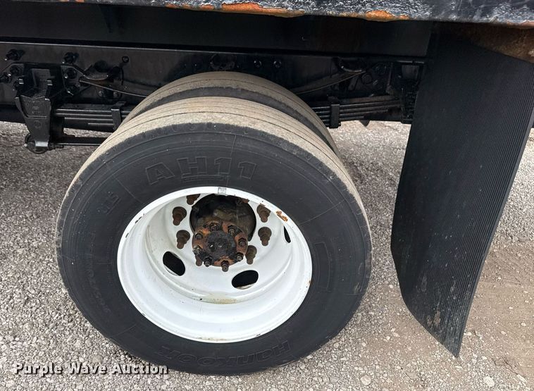 image for item EG5721 2018 Ford F650 Super Duty Crew Cab flatbed truck