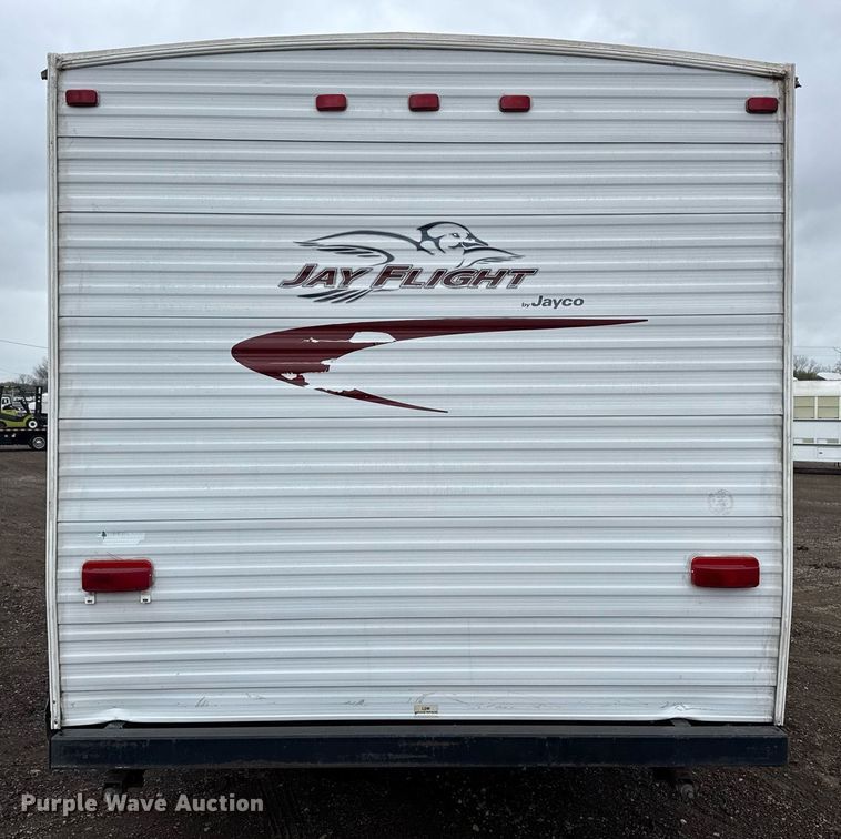 image for item EG5723 2004 Jayco Inc Jay Flight camper