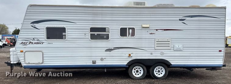 image for item EG5723 2004 Jayco Inc Jay Flight camper