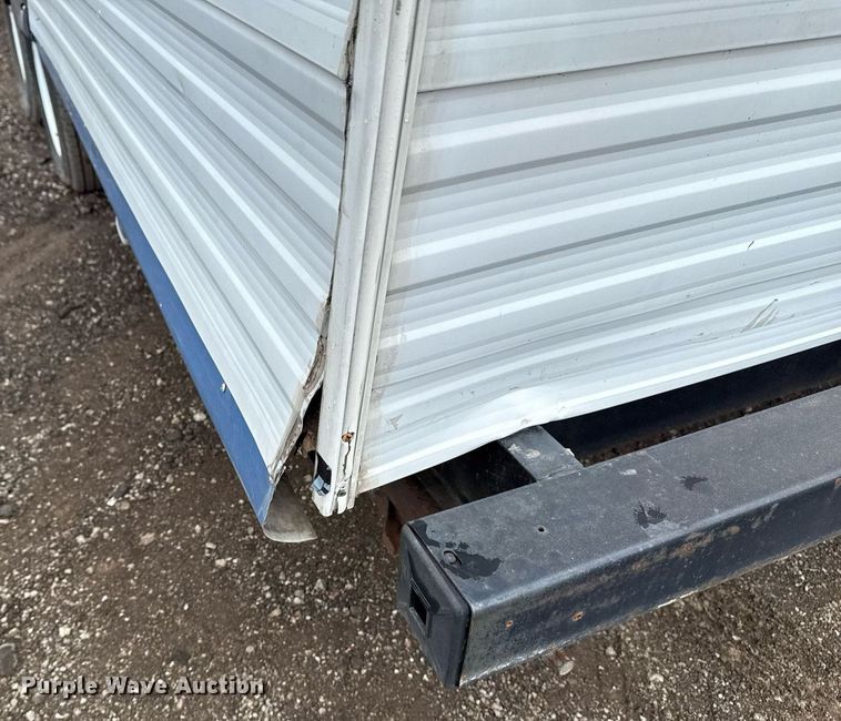 image for item EG5723 2004 Jayco Inc Jay Flight camper