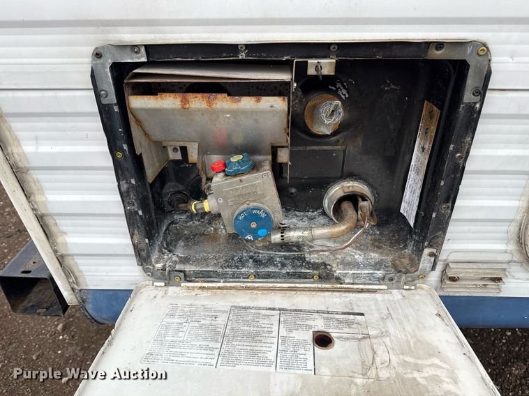 image for item EG5723 2004 Jayco Inc Jay Flight camper