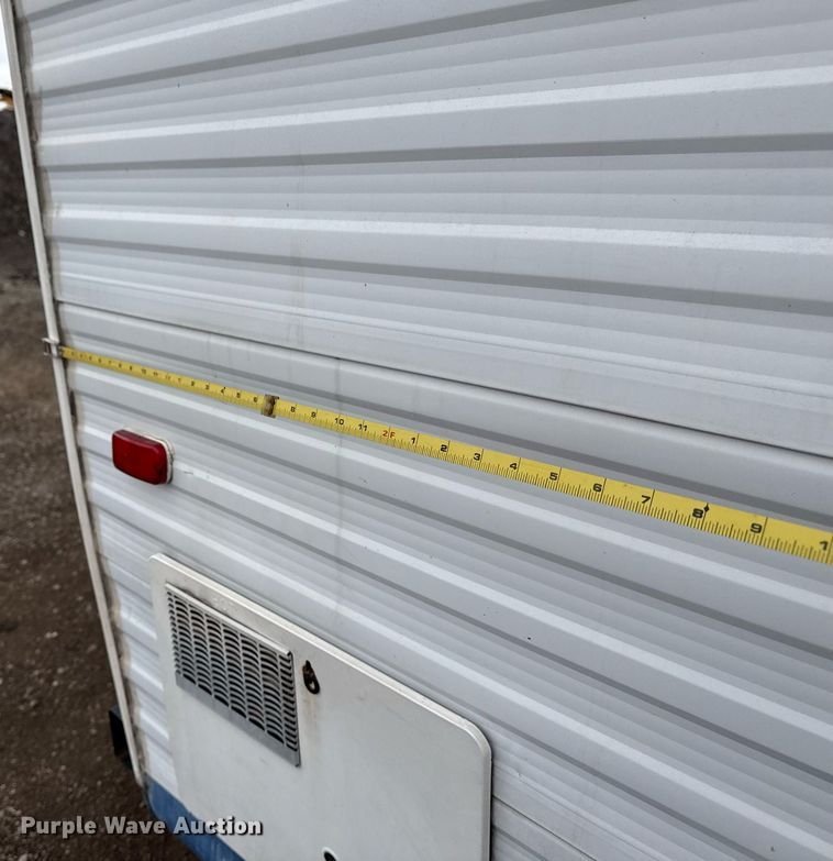 image for item EG5723 2004 Jayco Inc Jay Flight camper