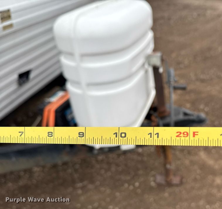 image for item EG5723 2004 Jayco Inc Jay Flight camper