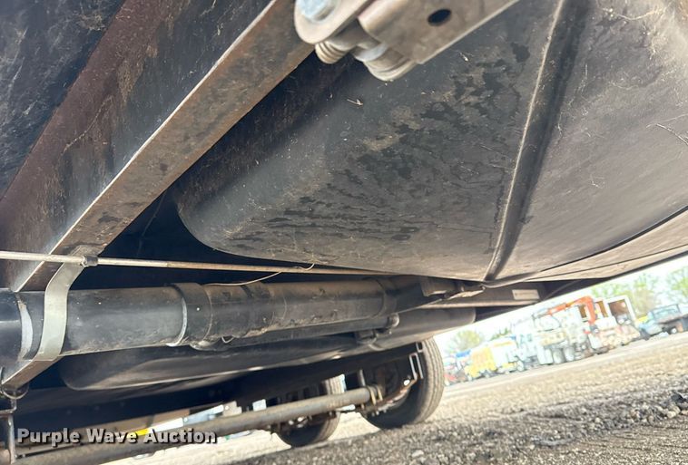 image for item EG5723 2004 Jayco Inc Jay Flight camper