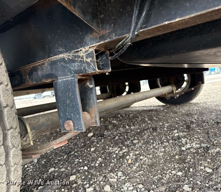 image for item EG5723 2004 Jayco Inc Jay Flight camper