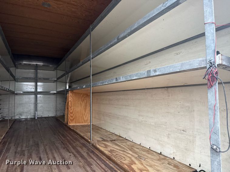 image for item EG5726 2016 Ford F650 Super Duty box truck