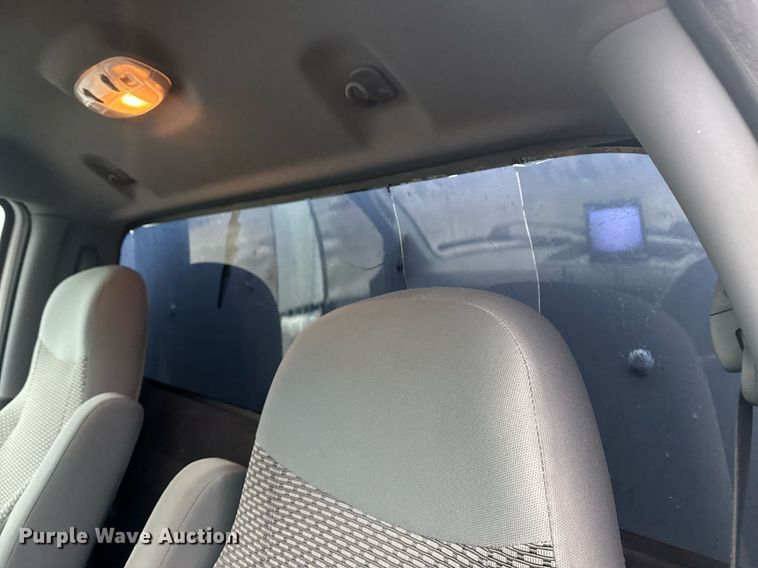 image for item EG5726 2016 Ford F650 Super Duty box truck