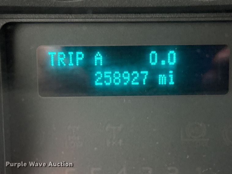 image for item EG5726 2016 Ford F650 Super Duty box truck