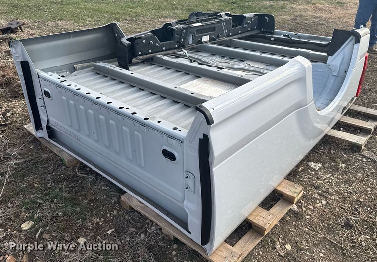 image for item EG6205 Ford pick up bed