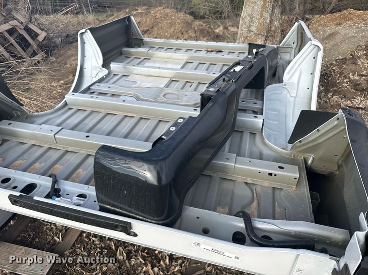 image for item EG6205 Ford pick up bed