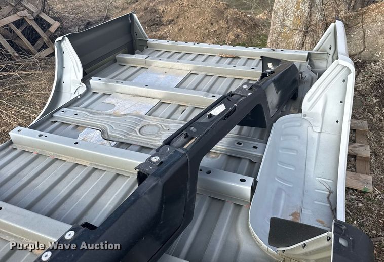 image for item EG6205 Ford pick up bed