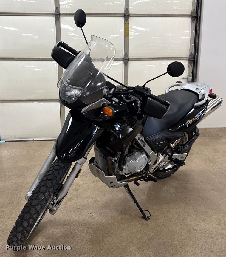 image for item EG8069 2002 BMW F 650 motorcycle