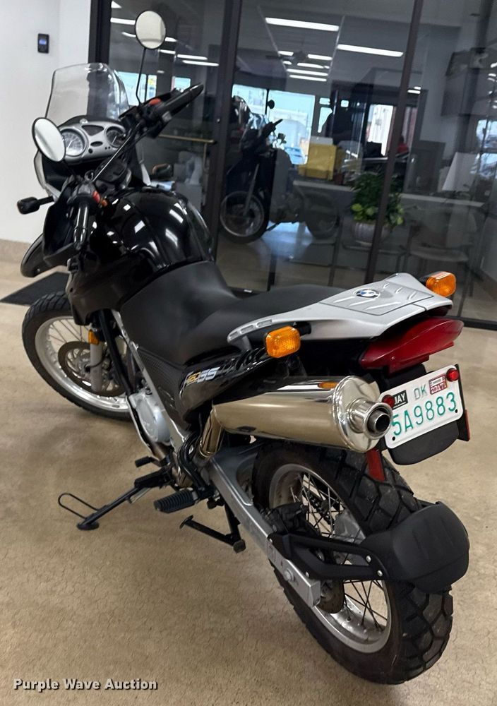 image for item EG8069 2002 BMW F 650 motorcycle