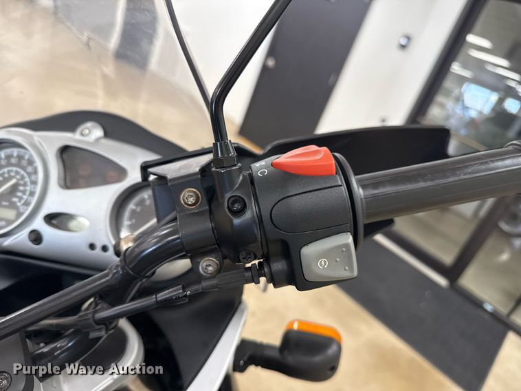 image for item EG8069 2002 BMW F 650 motorcycle