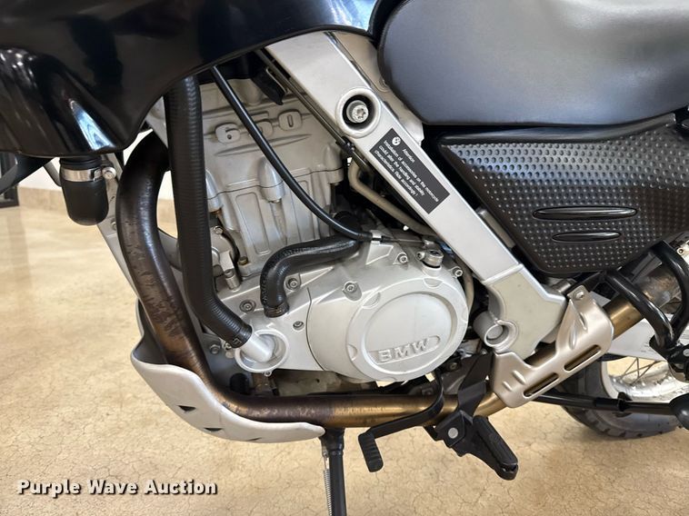 image for item EG8069 2002 BMW F 650 motorcycle