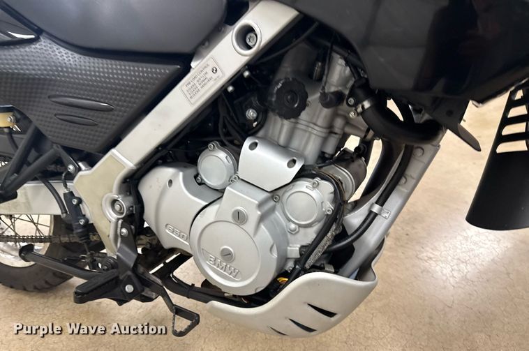 image for item EG8069 2002 BMW F 650 motorcycle