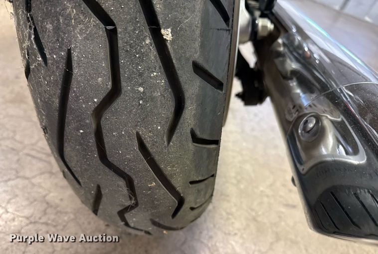 image for item EG8070 2002 Honda VTX1800C motorcycle