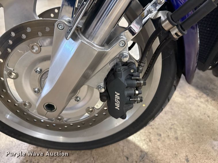 image for item EG8070 2002 Honda VTX1800C motorcycle