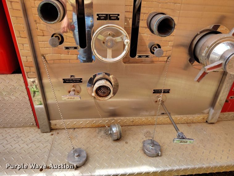 image for item EH0216 1980 Ford F700 pumper fire truck