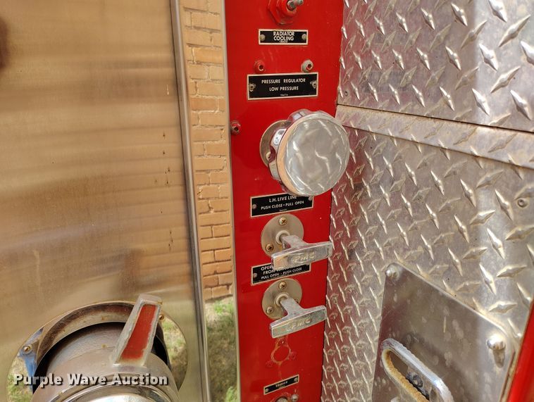 image for item EH0216 1980 Ford F700 pumper fire truck