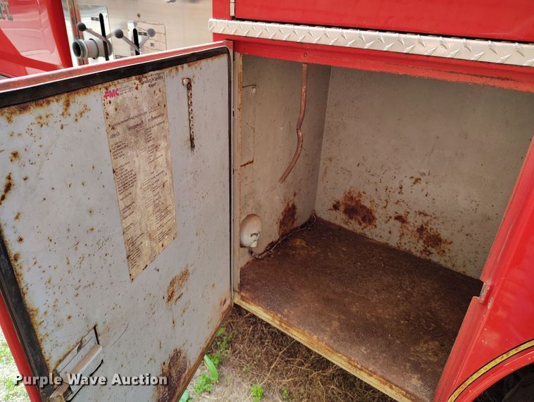 image for item EH0216 1980 Ford F700 pumper fire truck