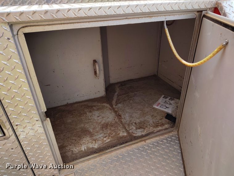 image for item EH0216 1980 Ford F700 pumper fire truck