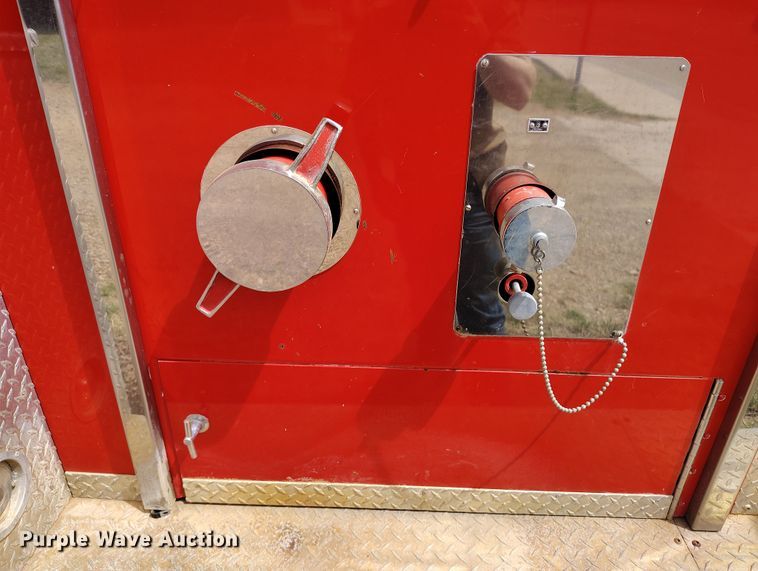 image for item EH0216 1980 Ford F700 pumper fire truck