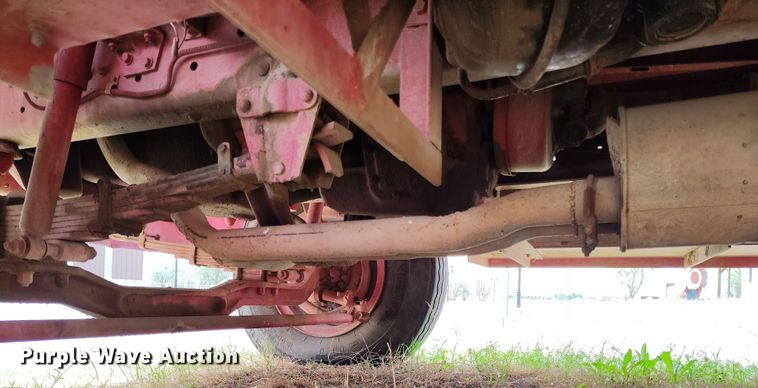 image for item EH0216 1980 Ford F700 pumper fire truck