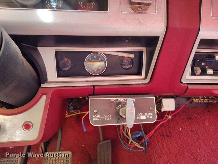 image for item EH0216 1980 Ford F700 pumper fire truck