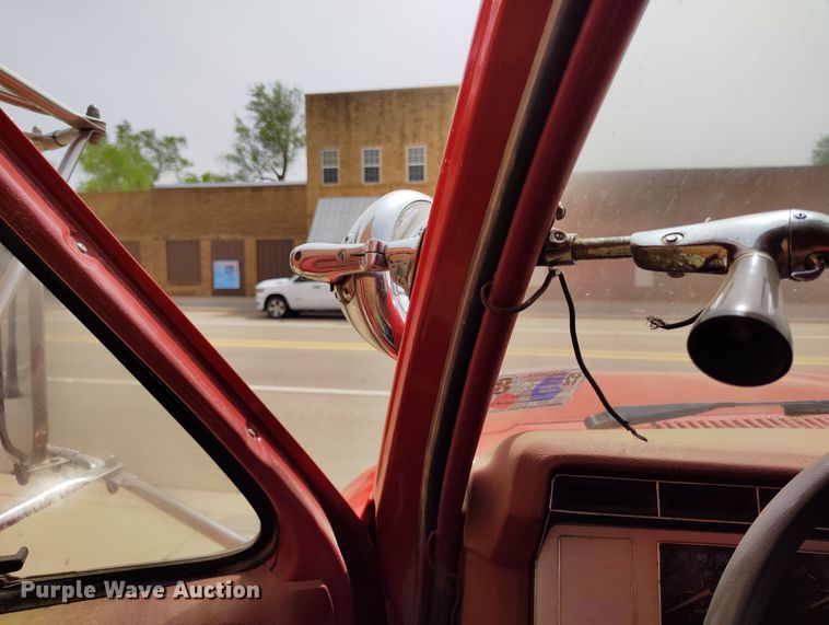 image for item EH0216 1980 Ford F700 pumper fire truck