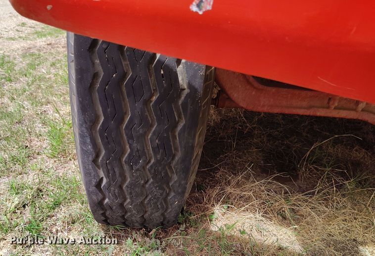 image for item EH0216 1980 Ford F700 pumper fire truck