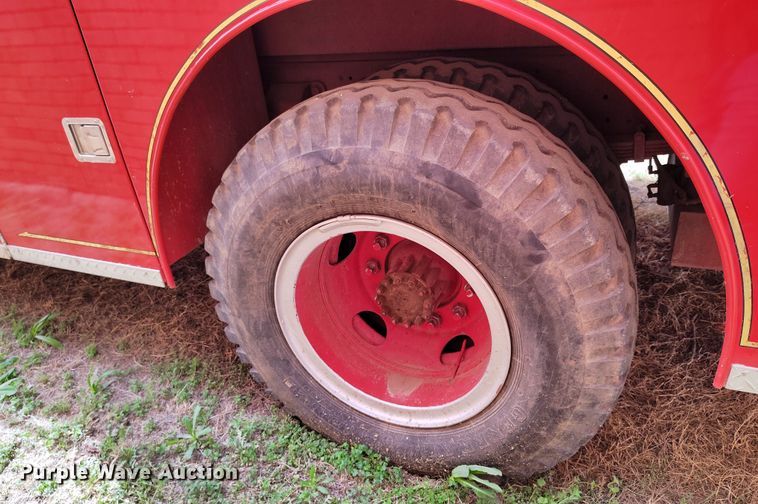 image for item EH0216 1980 Ford F700 pumper fire truck